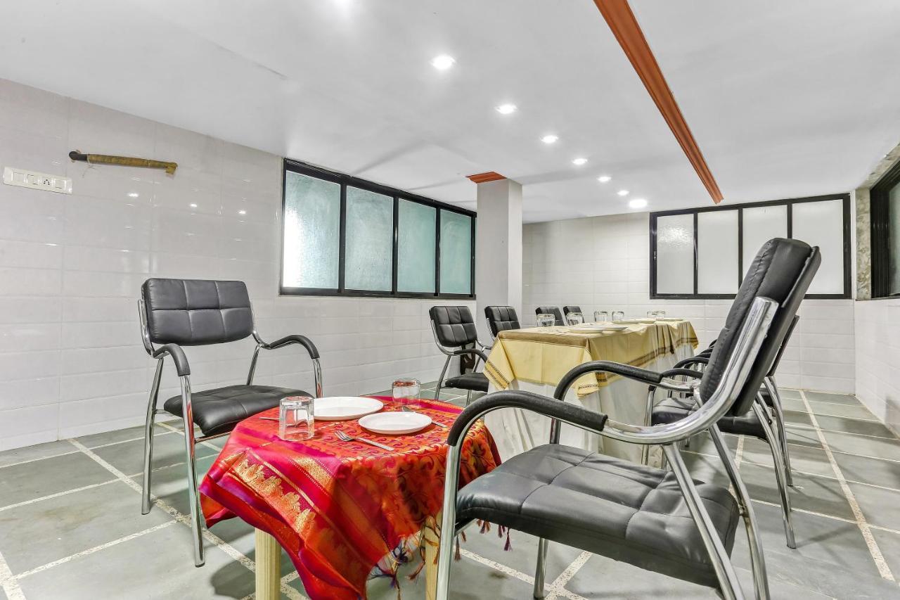 Oyo Flagship 83396 Hotel Vinyasa Residency Bombaj Zewnętrze zdjęcie