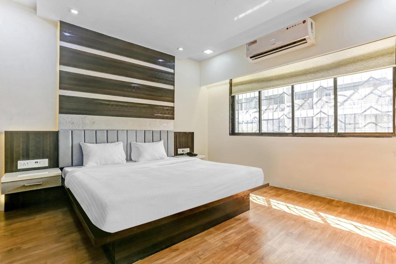 Oyo Flagship 83396 Hotel Vinyasa Residency Bombaj Zewnętrze zdjęcie